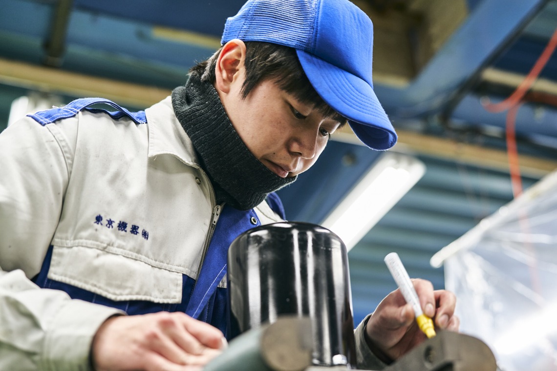 大橋裕紀が撮影した「工場の取材撮影」の写真