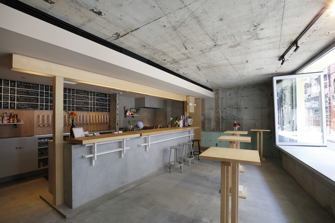 吉本光宏が撮影した「内観外観」の写真