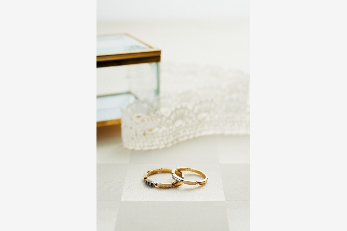 ESCAPEが撮影した写真のアルバム「ジュエリー」