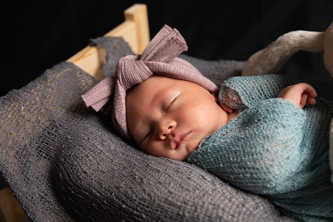 岩坪眞一郎が撮影した写真のアルバム「ニューボーンフォト」