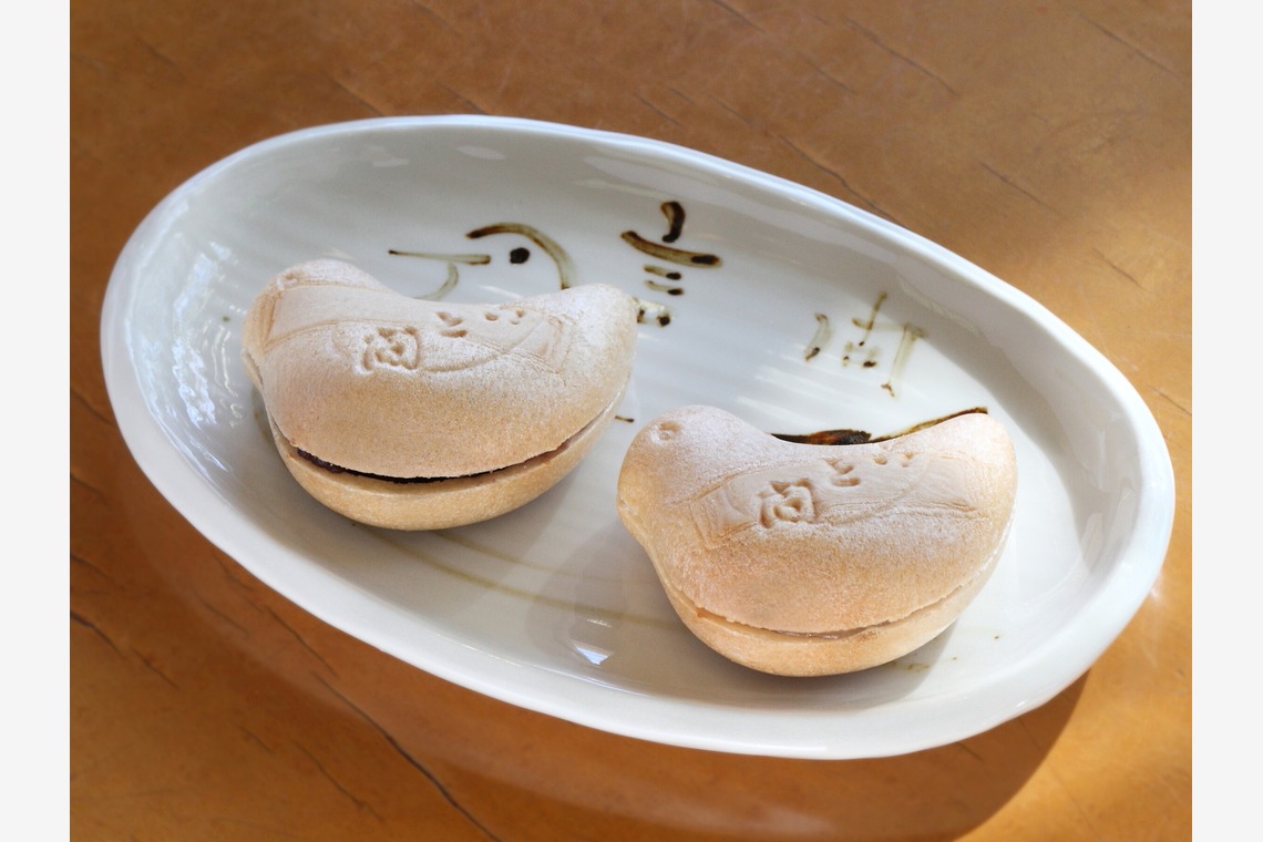 森安　照が撮影した「和菓子・団子・最中・どら焼き」の写真