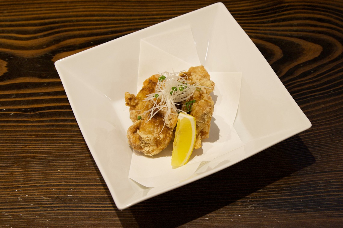 樋上　将太が撮影した写真のアルバム「牛すじカレー専門店　もんま食堂」