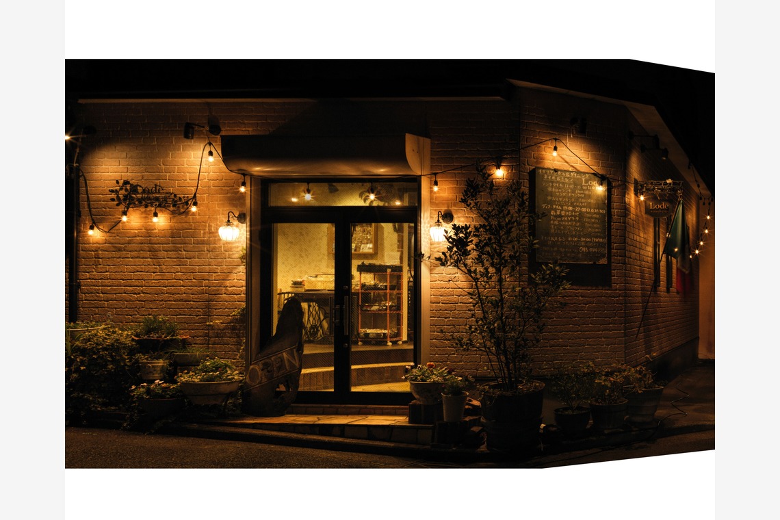 岡村公平が撮影した写真のアルバム「建造物」