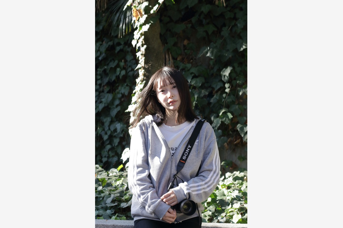 加藤めめこが撮影した写真のアルバム「ポートレート」