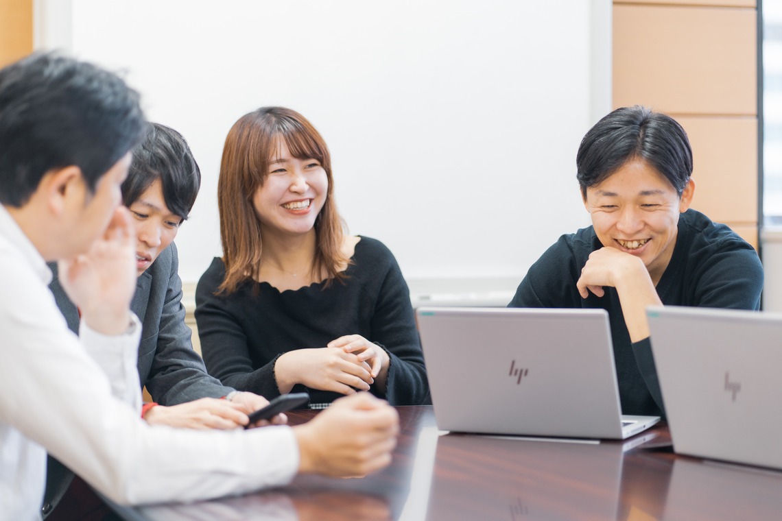 Masashi Matsubuchiが撮影した写真のアルバム「採用広告 / 日本エンタープライズ株式会社様」