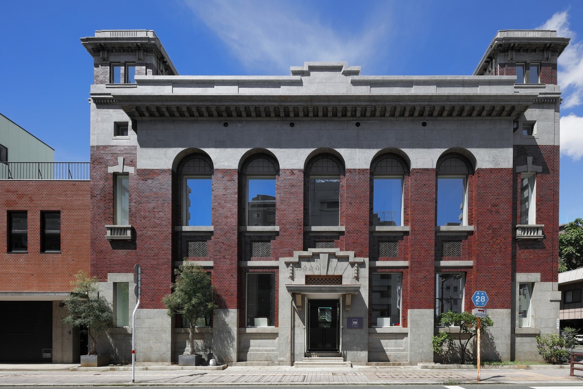 井上隆司が撮影した写真のアルバム「建築写真 熊本」