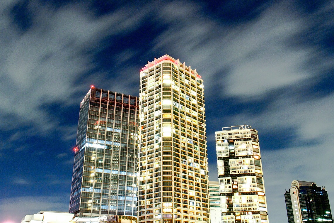 太和皇商事株式会社が撮影した写真のアルバム「広角レンズ」