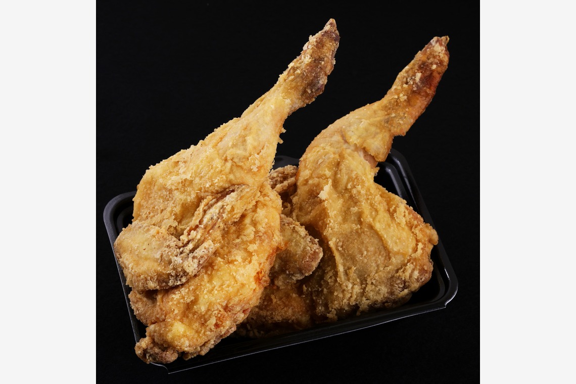 森安　照が撮影した写真のアルバム「鶏丸ごと・チキン・から揚げ・ポテト」