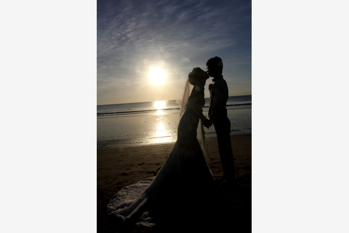 Album of the Wedding, Bridal taken by Manis Wedding International - 