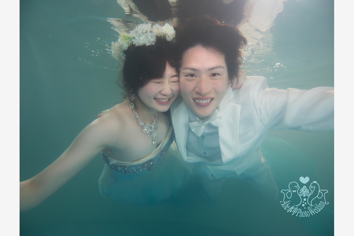 Abe水中フォトウェディング