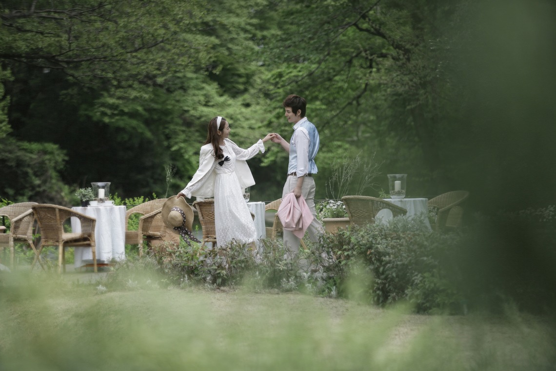 PHOTO STUDIO LUXE-スタジオリュクス-	が撮影した写真のアルバム「エンゲージメントフォト」