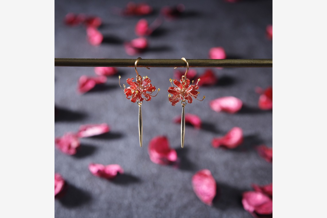 日高恵が撮影した写真のアルバム「自宅スタジオ」