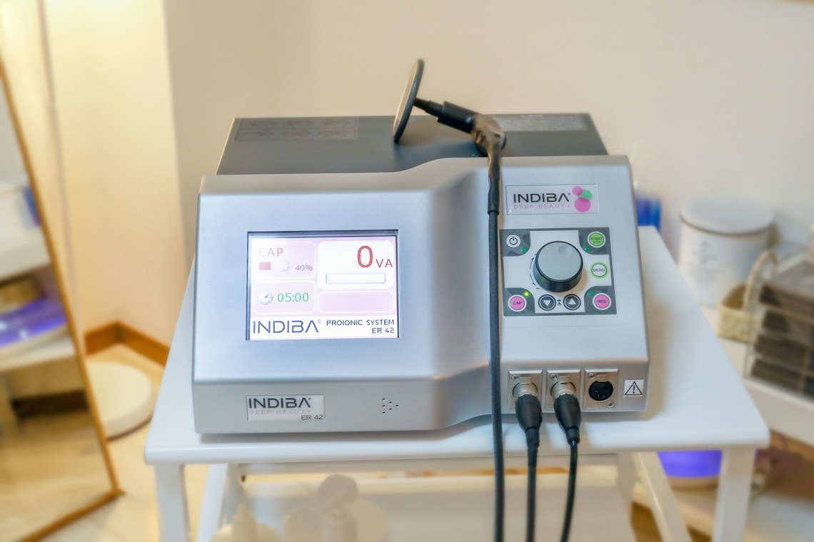 なかがわさとみが撮影した「エステアンドカレッジ　トロピカ様サロン撮影」の写真