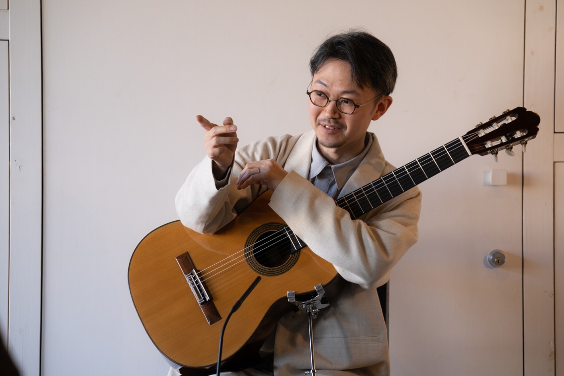 大木千帆が撮影した写真のアルバム「クラシックギターコンサート」