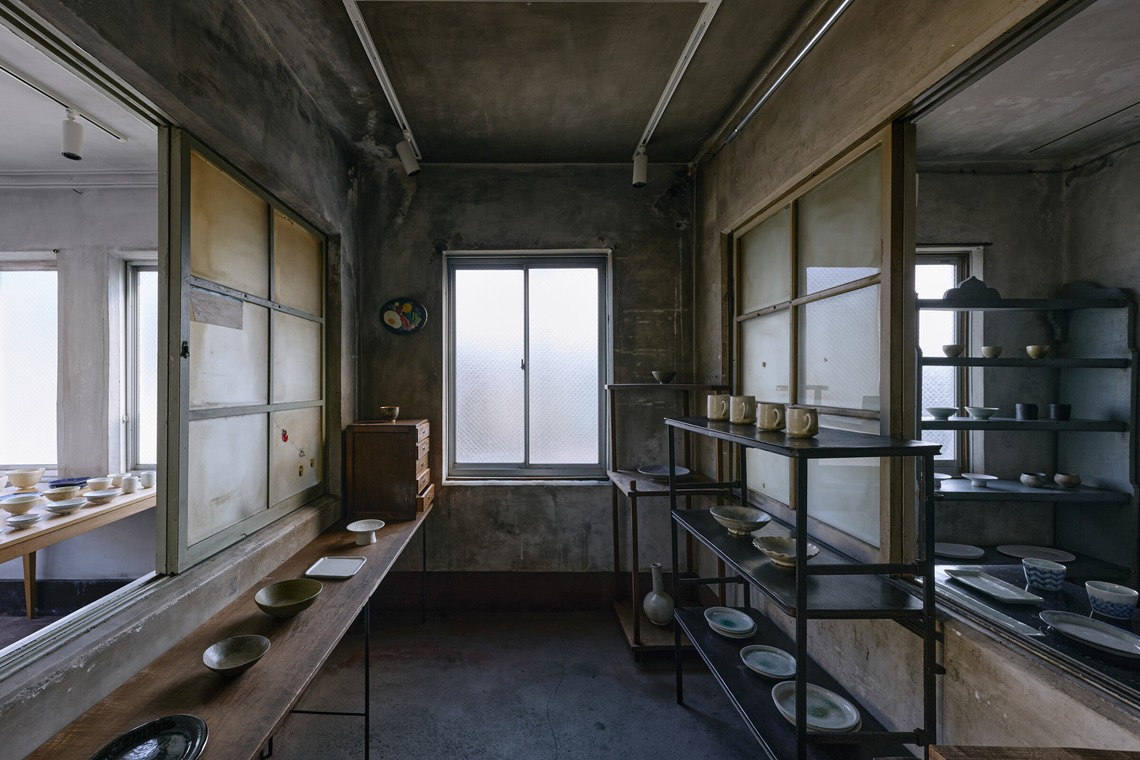 内村 円が撮影した「陶器・器のお店 HP用写真」の写真