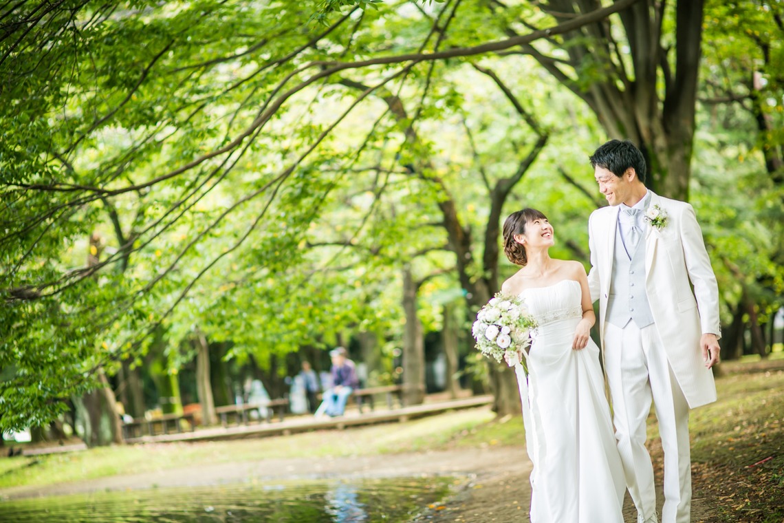 Album of the Wedding, Bridal taken by improve - location album