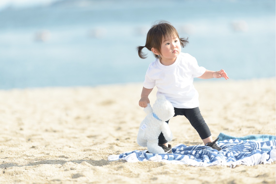 ライトハウスフォトが出張撮影した家族写真(キッズ,ベビーフォト)などが写った「1st Birthday＠神戸・舞子公園」の家族写真