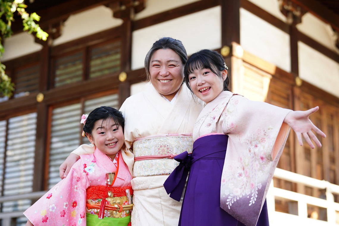 出張撮影のメモリーズが出張撮影した家族写真(キッズ,ベビーフォト)などが写った「241117-Ｉ様-七五三」の家族写真