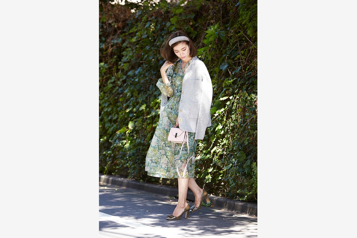 岩瀬泰治が撮影した写真のアルバム「ロケ撮影」