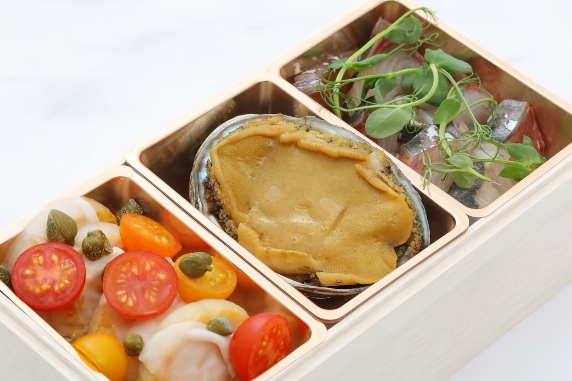 森安　照が撮影した写真のアルバム「和食弁当・洋食弁当・中華弁当」