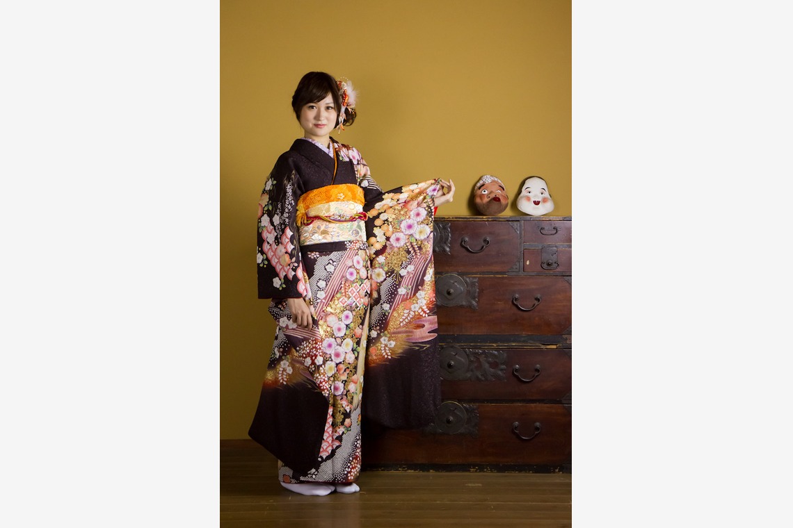 スマイルハンターが出張撮影した家族写真(キッズ,ベビーフォト)などが写った「成人式フォト」の家族写真