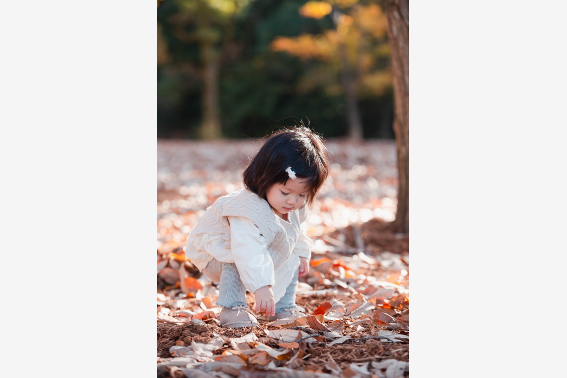 フォトタイムズが出張撮影した家族写真(キッズ,ベビーフォト)などが写った「お子様の記念撮影」の家族写真