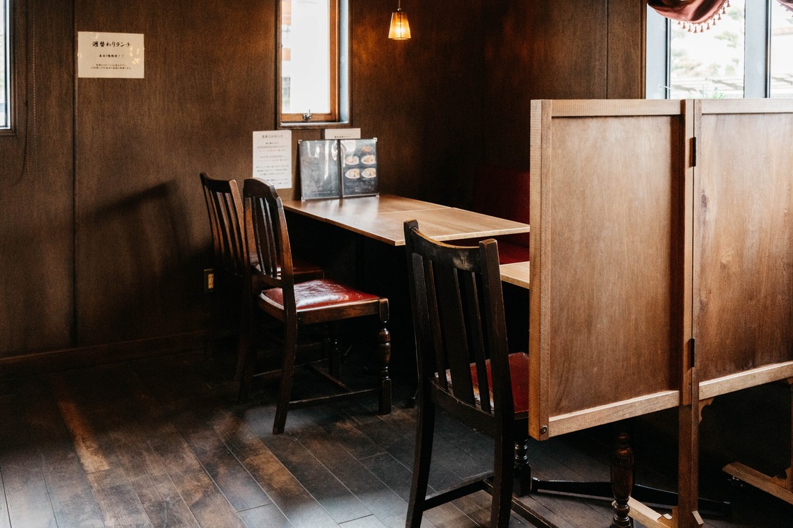 鈴木英治が撮影した写真のアルバム「外観・内装」