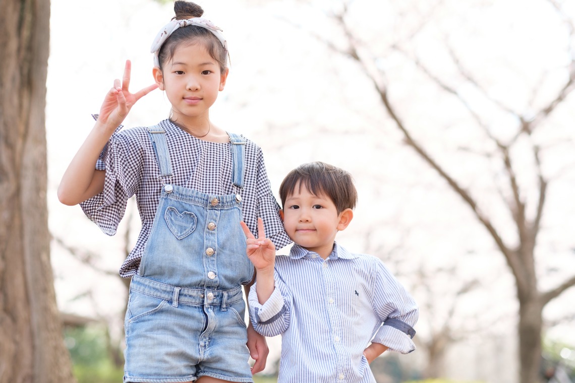 高野和希が撮影した「桜での家族フォト」の写真
