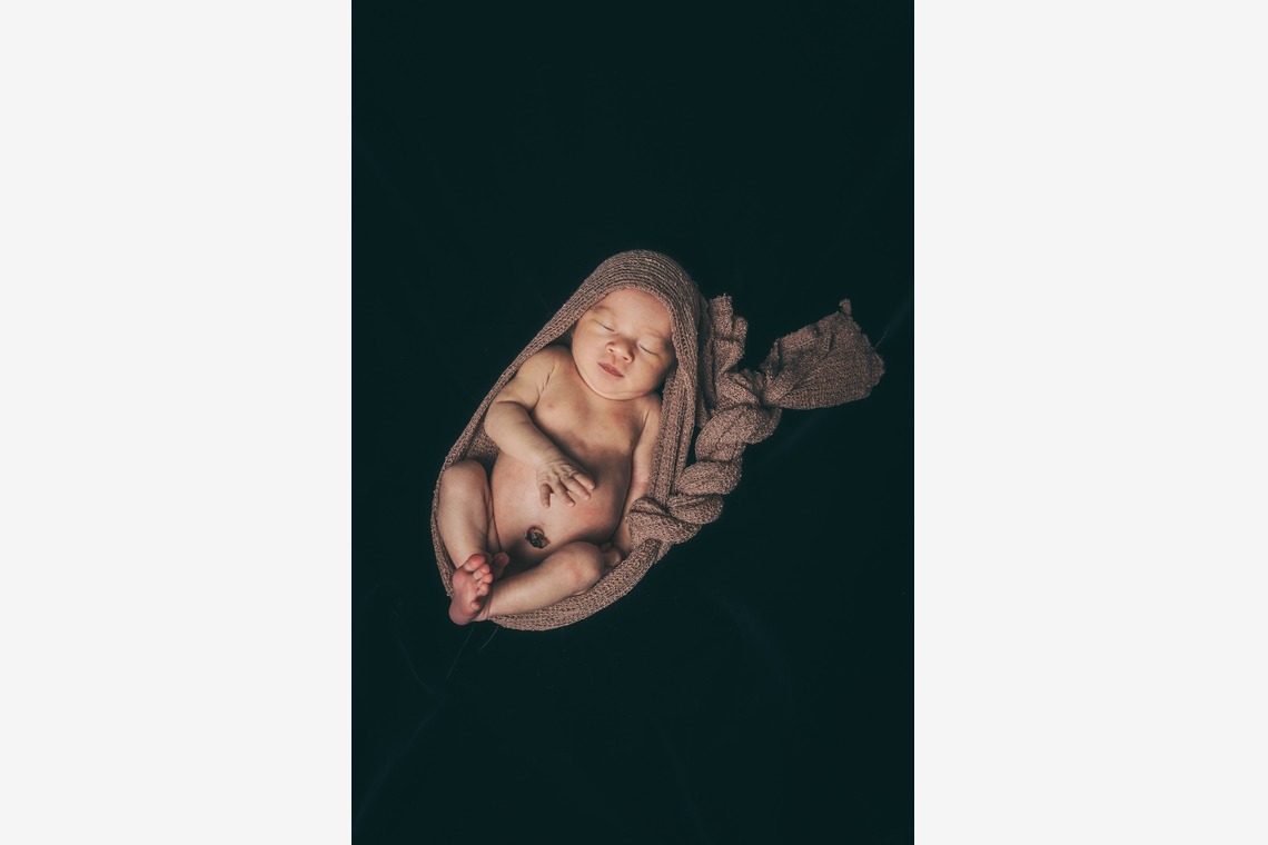 松井シンジが撮影した写真のアルバム「ニューボーンフォト」