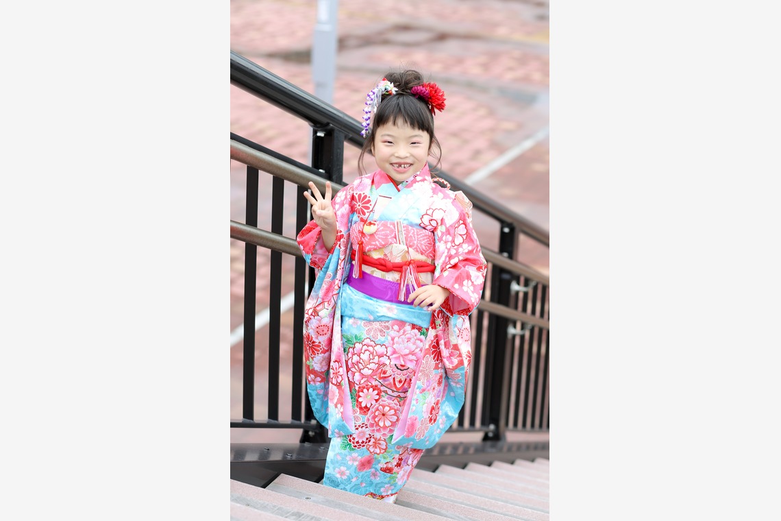 なかがわさとみが撮影した「双子ちゃん七五三＠千葉みなと」の写真