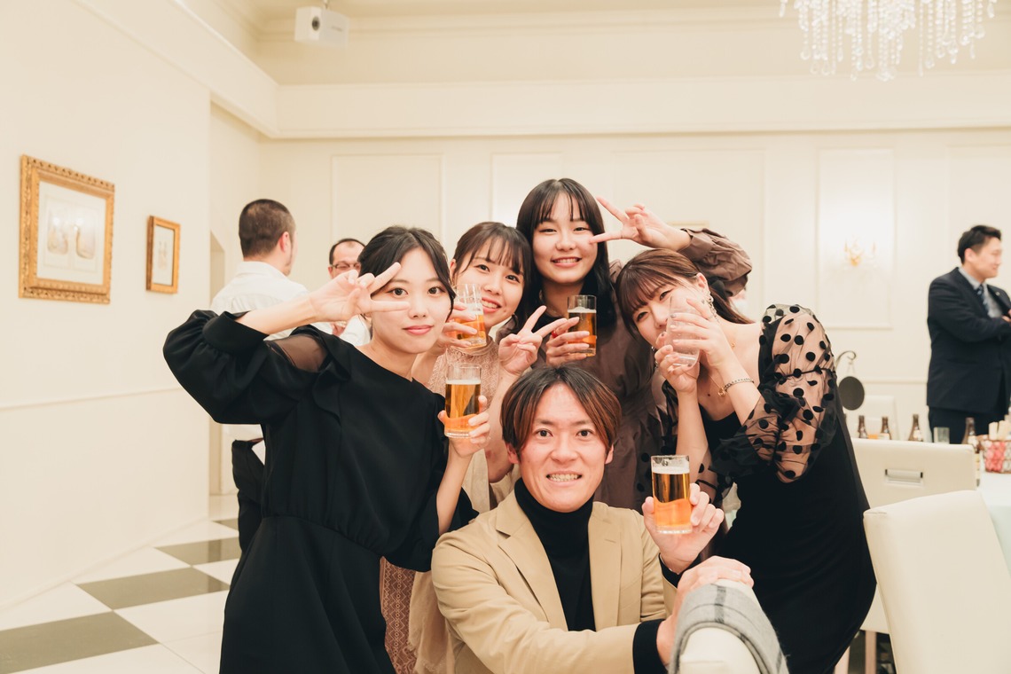 内藤駿介が撮影した「企業忘年会撮影」の写真