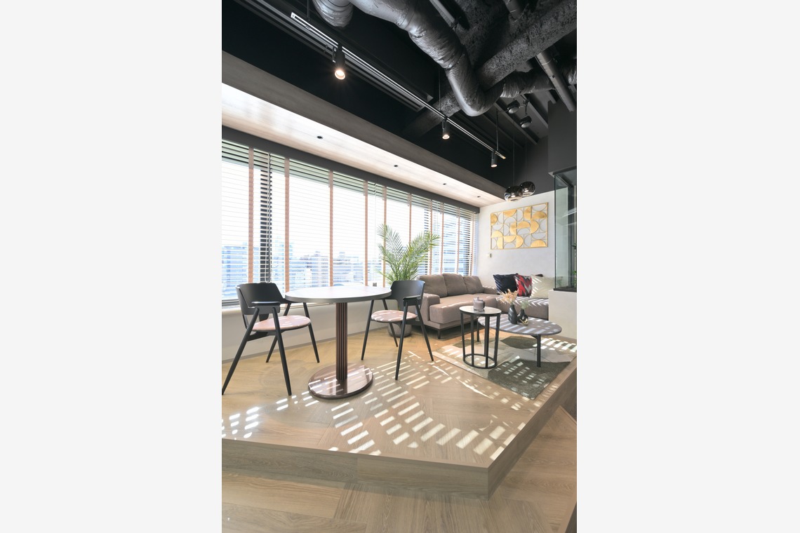 STUDIO RADIUSが撮影した「リニューアル後オフィス撮影」の写真