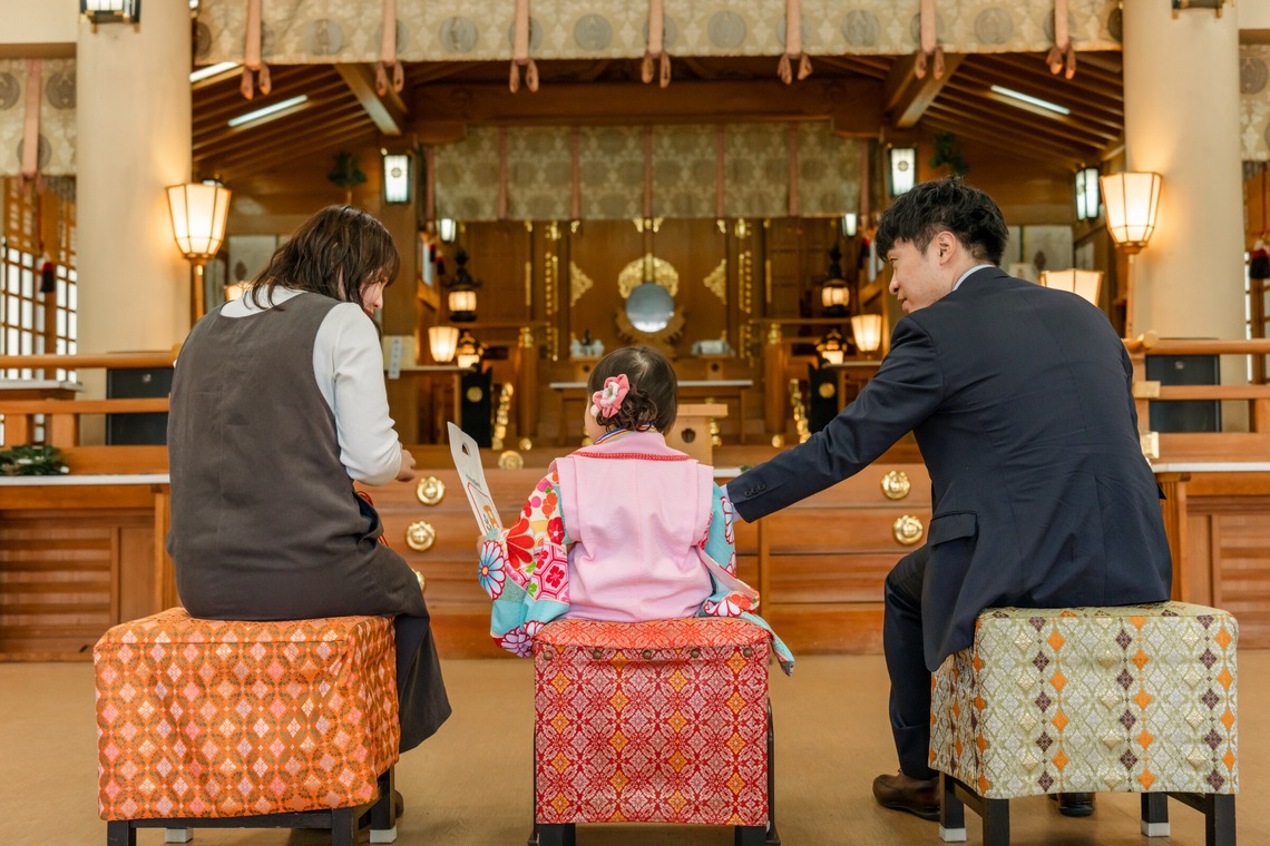 須田桃加が撮影した写真のアルバム「護国神社七五三」