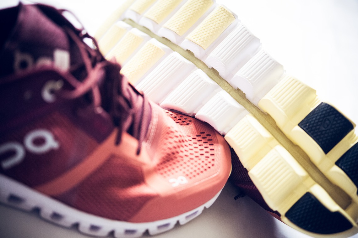 千葉格が撮影した写真のアルバム「シューズ」