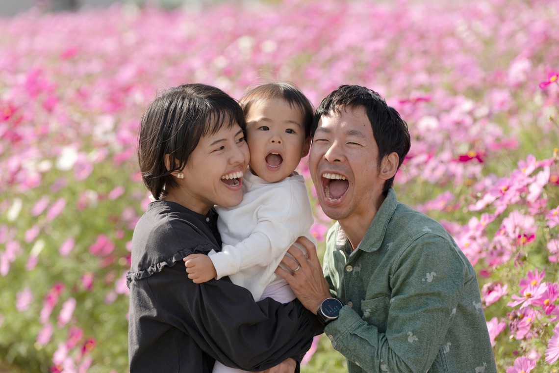 福永写真事務所が撮影した写真のアルバム「家族写真（コスモス畑）」