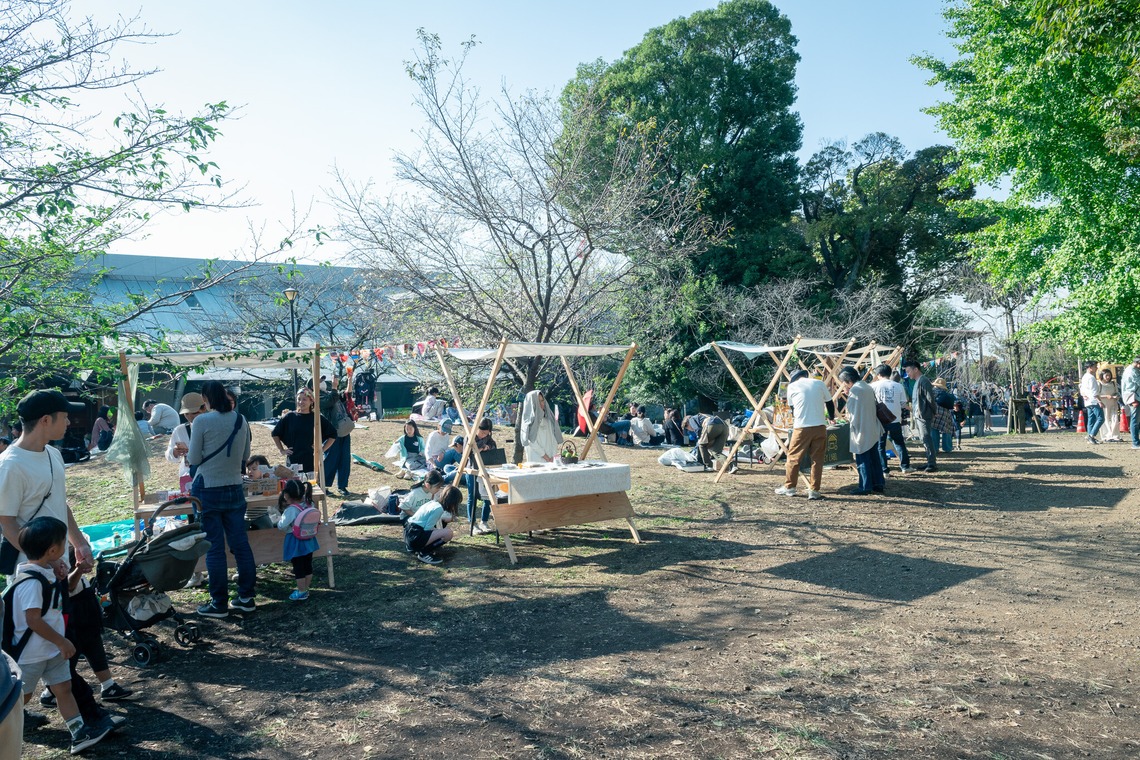 戸澤麻衣が撮影した写真のアルバム「飛鳥山公園イベント・the Picnic」