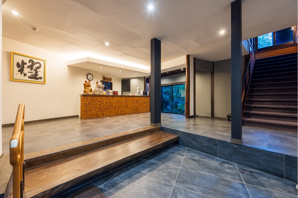 フォトオフィス　ルミエが撮影した写真のアルバム「自家源泉の老舗温泉旅館の館内撮影」