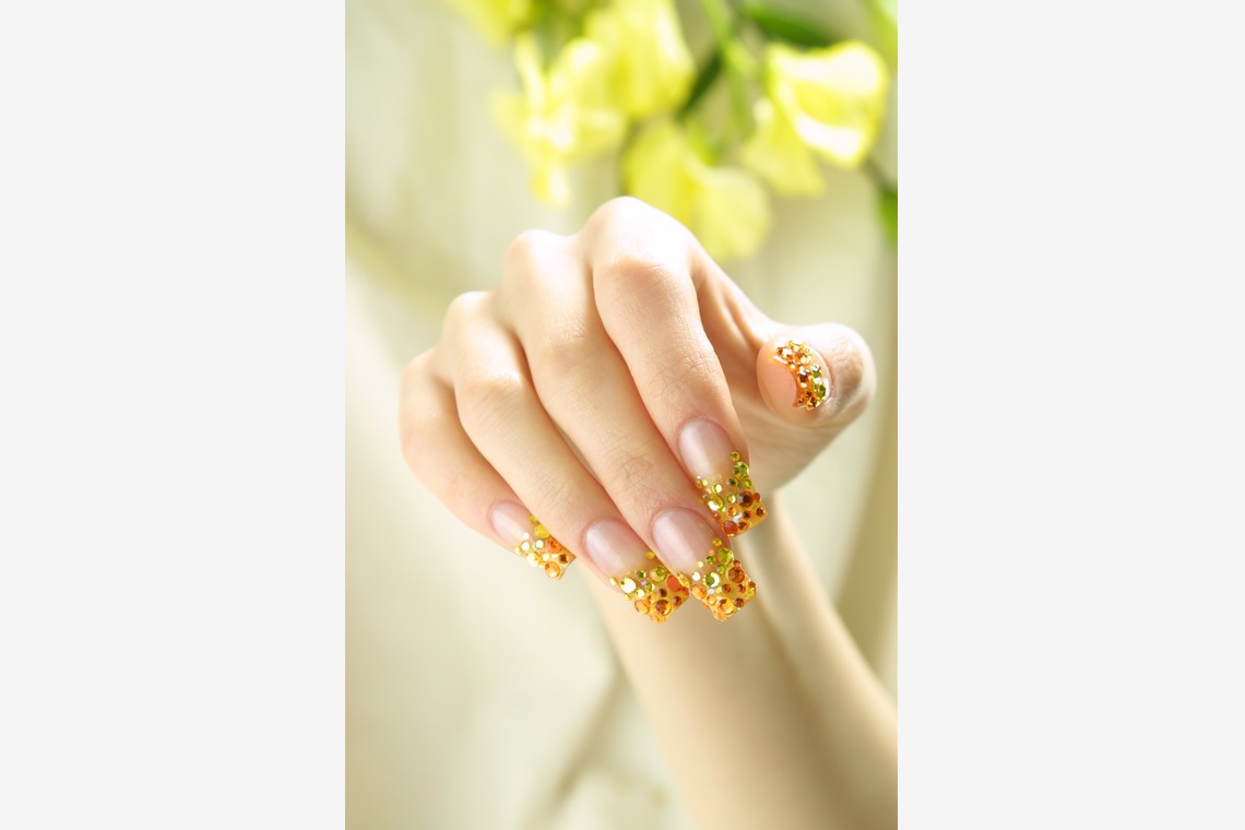 明石　九三（あかし　きゅうぞう）が撮影した写真のアルバム「商品撮影」