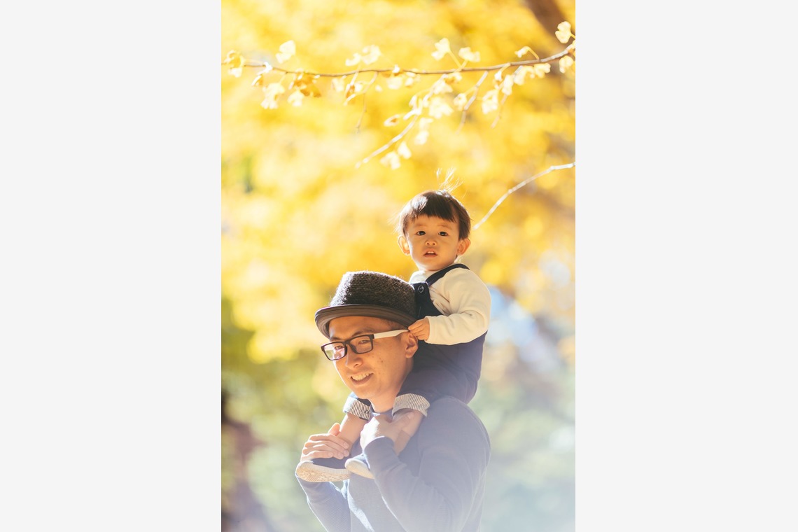 KOBASHOが出張撮影した家族写真(キッズ,ベビーフォト)などが写った「エミリィ紅葉撮影会」の家族写真
