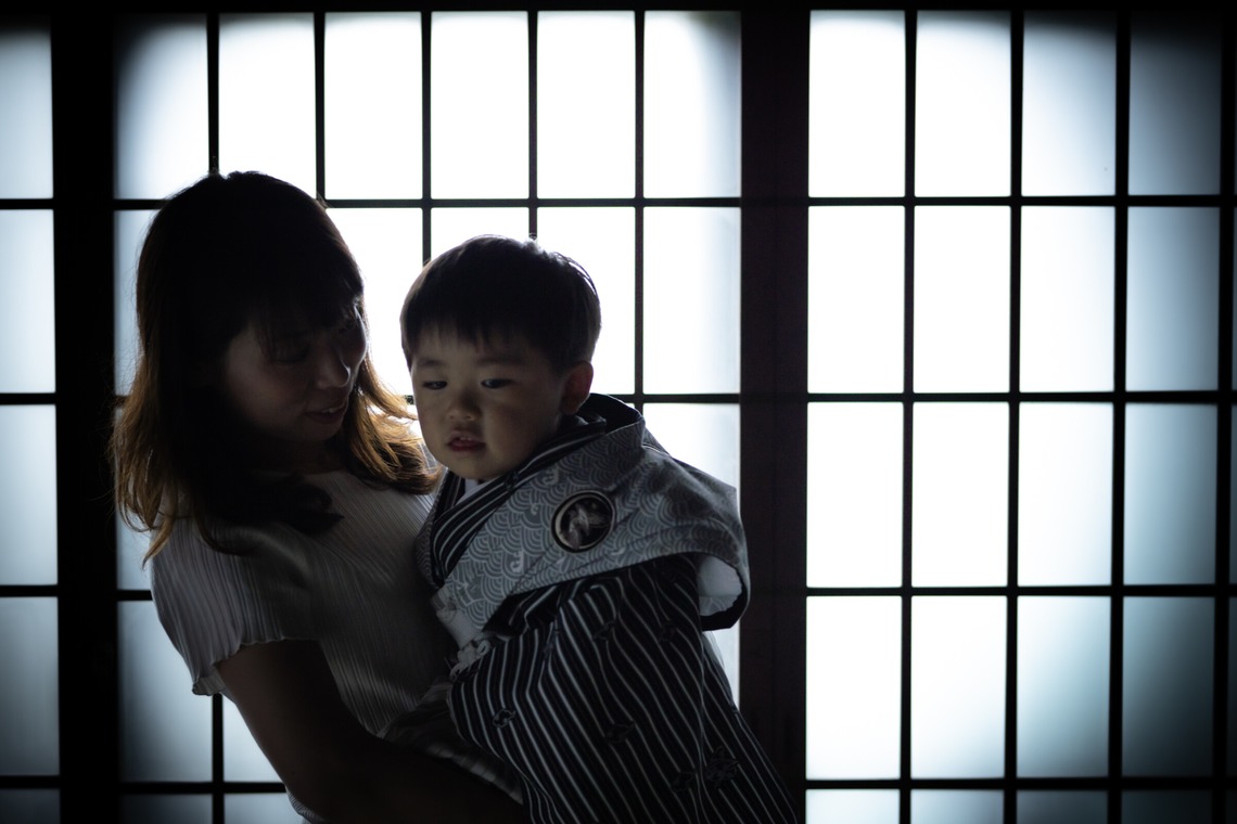 根兵一生が出張撮影した家族写真(キッズ,ベビーフォト)などが写った「七五三、ロケーション撮影」の家族写真