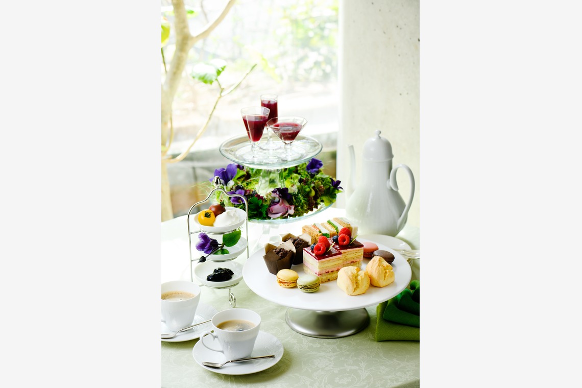 三浦希衣子が撮影した写真のアルバム「料理と花のスタイリング」