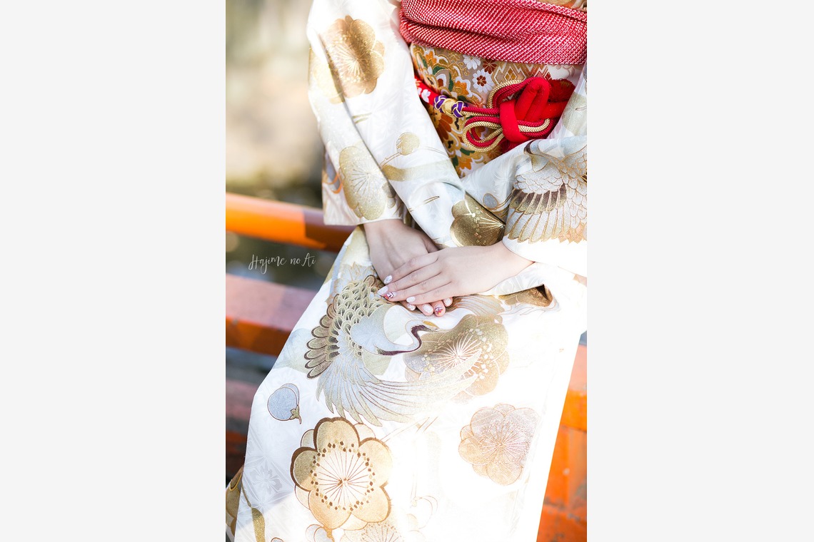 Hajime no Ai Photographyが出張撮影した家族写真(キッズ,ベビーフォト)などが写った「成人式後撮り@根津神社」の家族写真