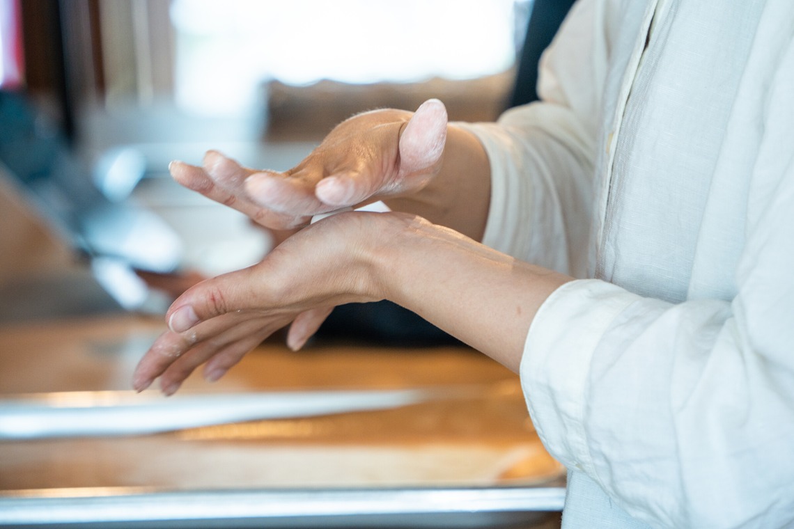 古口悠が撮影した「和菓子店撮影」の写真