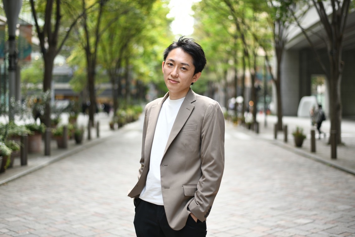 三好航海が撮影した写真のアルバム「プロフィール写真(丸の内)」