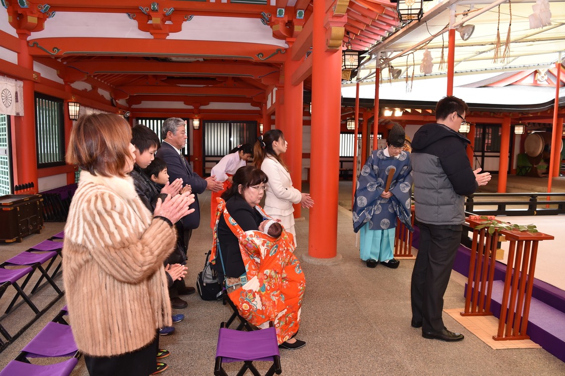 梶田　誠が出張撮影した家族写真(キッズ,ベビーフォト)などが写った「神戸生田神社　宮参り」の家族写真