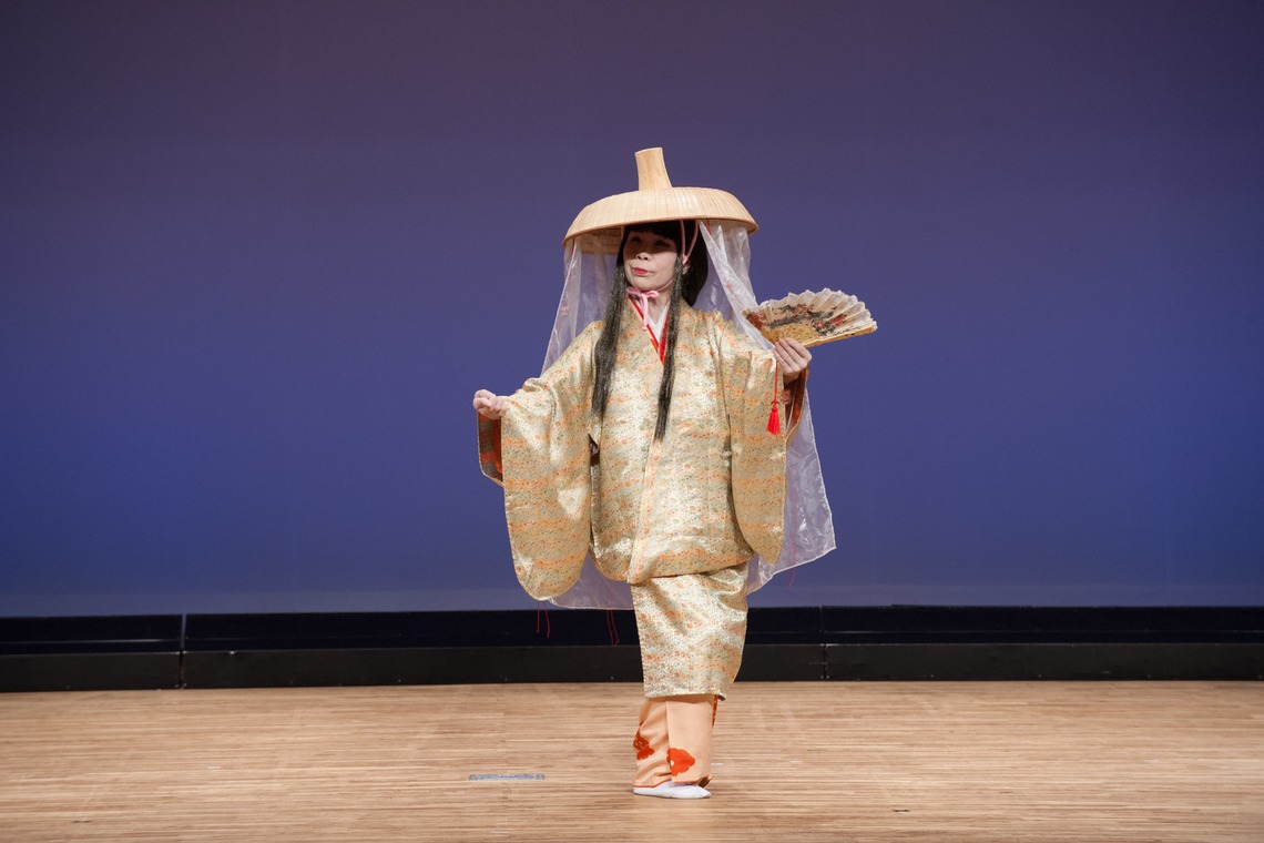 十時写真事務所が撮影した写真のアルバム「踊り」