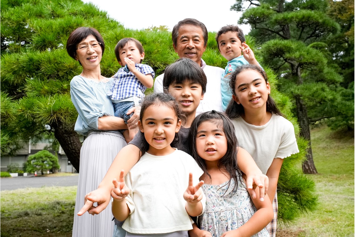 THALISHが撮影した写真のアルバム「ファミリー(2家族3世代)」