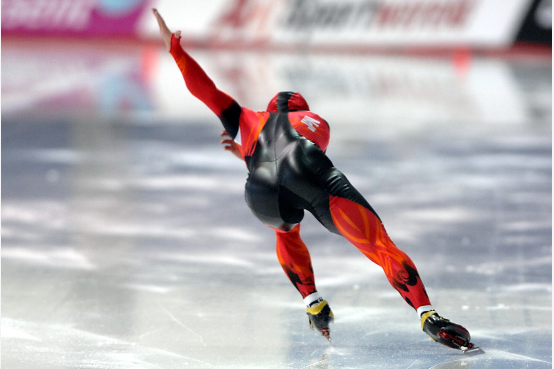 米田昌浩が撮影した写真のアルバム「スピードスケート」