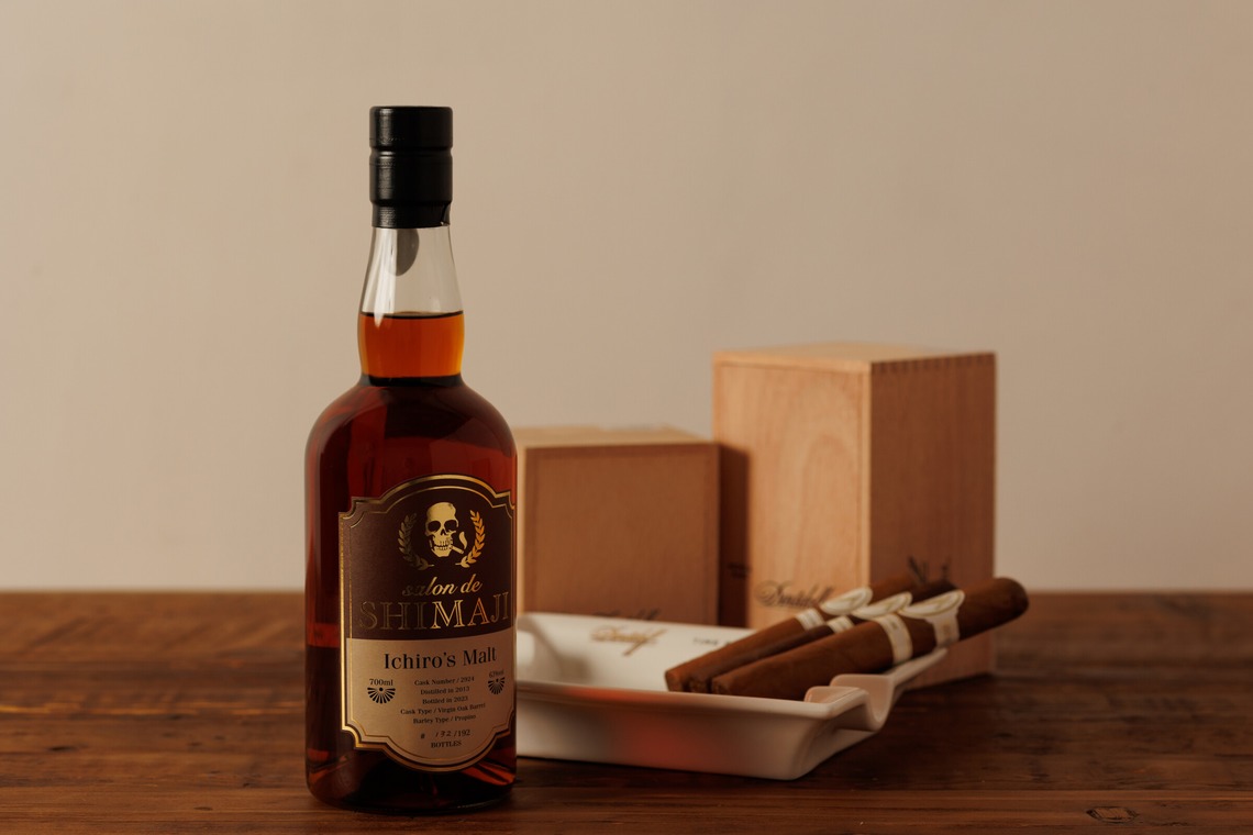 𠮷岡銀河が撮影した「EC」の写真