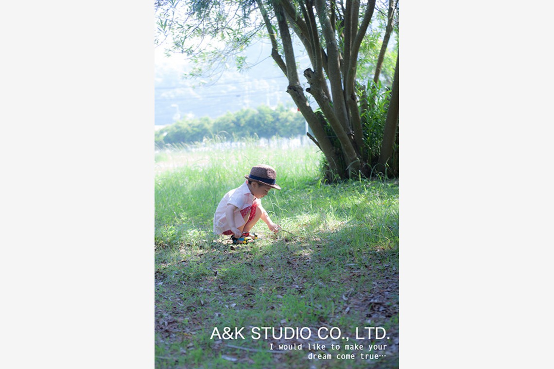 A&K STUDIO CO.,LTD.（上野 晃嗣）が撮影した家族写真の出張撮影のアルバム「公園フォト@愛媛県松山市」
